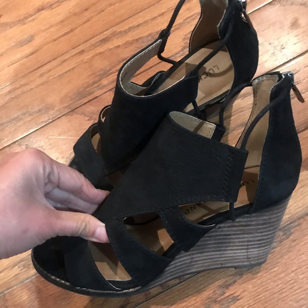 Lucky brand leather upper wedge heels band and straps sz 8.5 or 38.5 eu